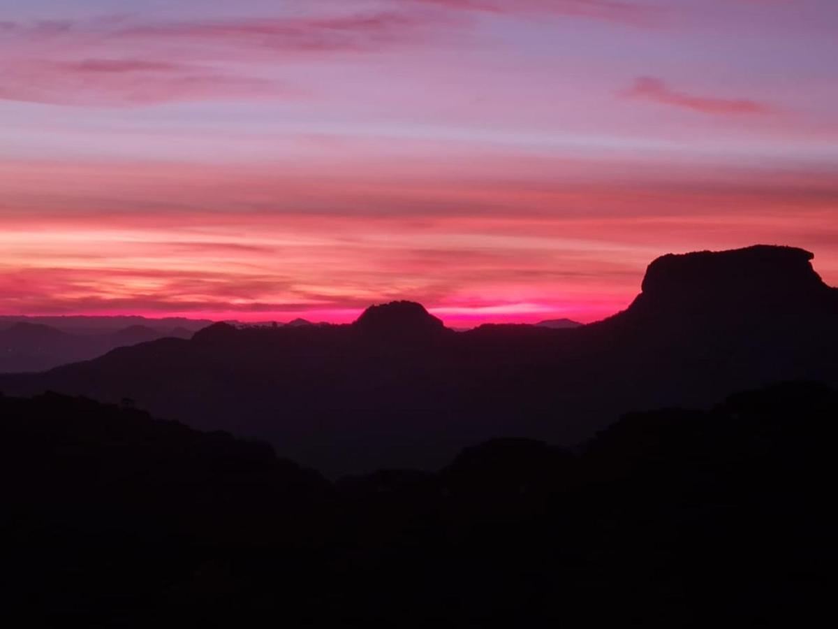 Pousada Chalés Por do Sol Campos do Jordão Exterior foto